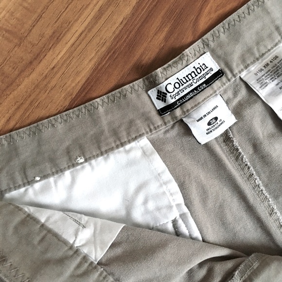 Men’s Columbia Zip Cargo Shorts, Size 36, Inseam 10, Grey - Picture 3 of 6